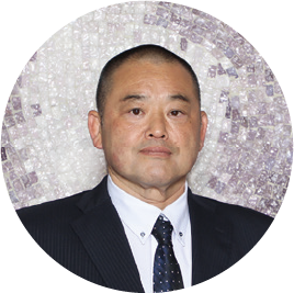 学校長 塩貝省吾